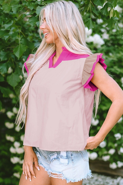 Blusa con escote en V y mangas con volantes y bloques de color rosa