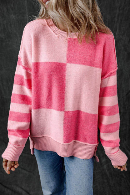 Maglione sciolto alto basso a righe color block a quadretti rosa