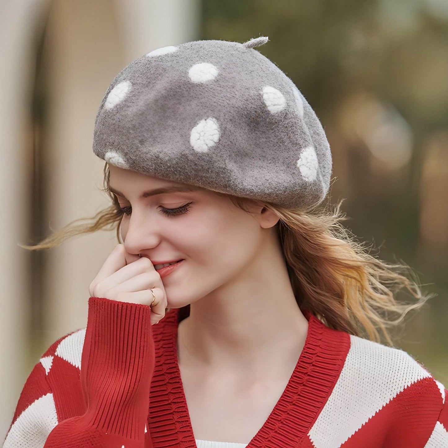 Women's Versatile Retro Warm Thickened Painter's Hat