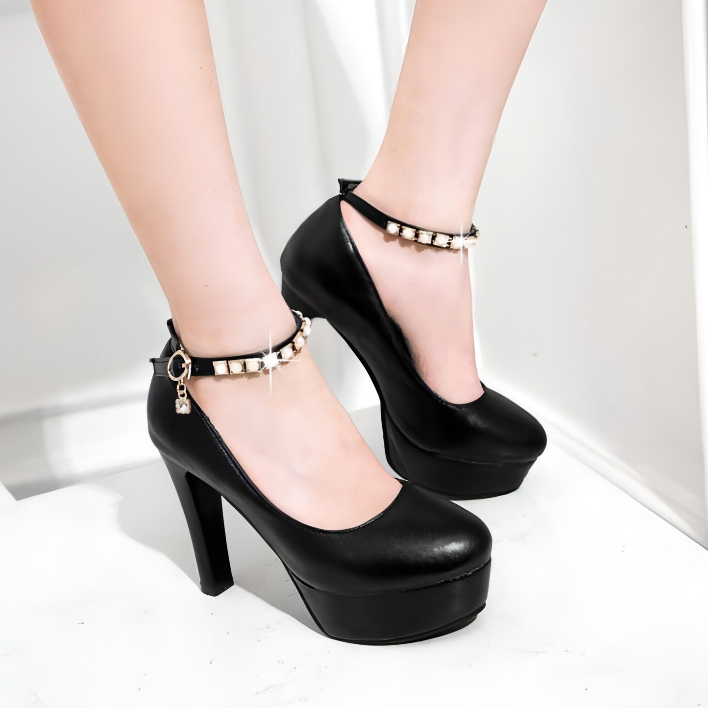 Women's Fashion Simple Pearl Strap High Heels