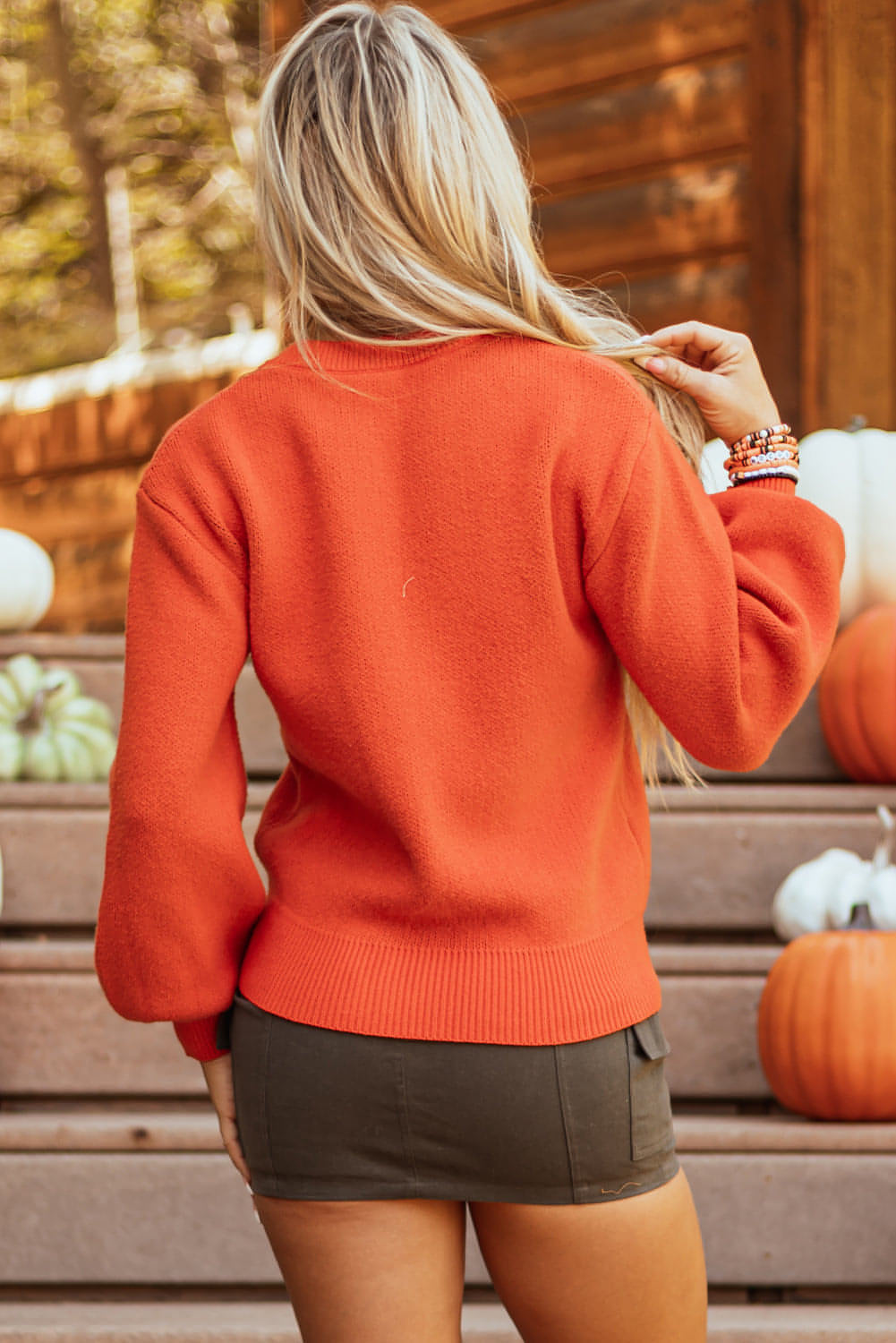 Orange halloween pumpa ansiktsmönster droppe axeltröja