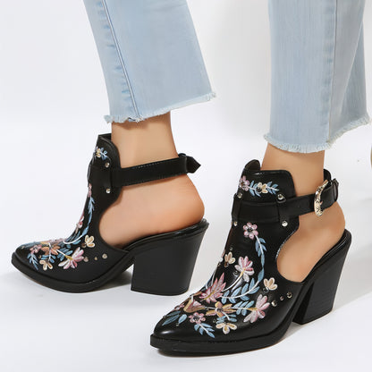 Personalized Retro Embroidery Rivet High Heels Chunky Heel