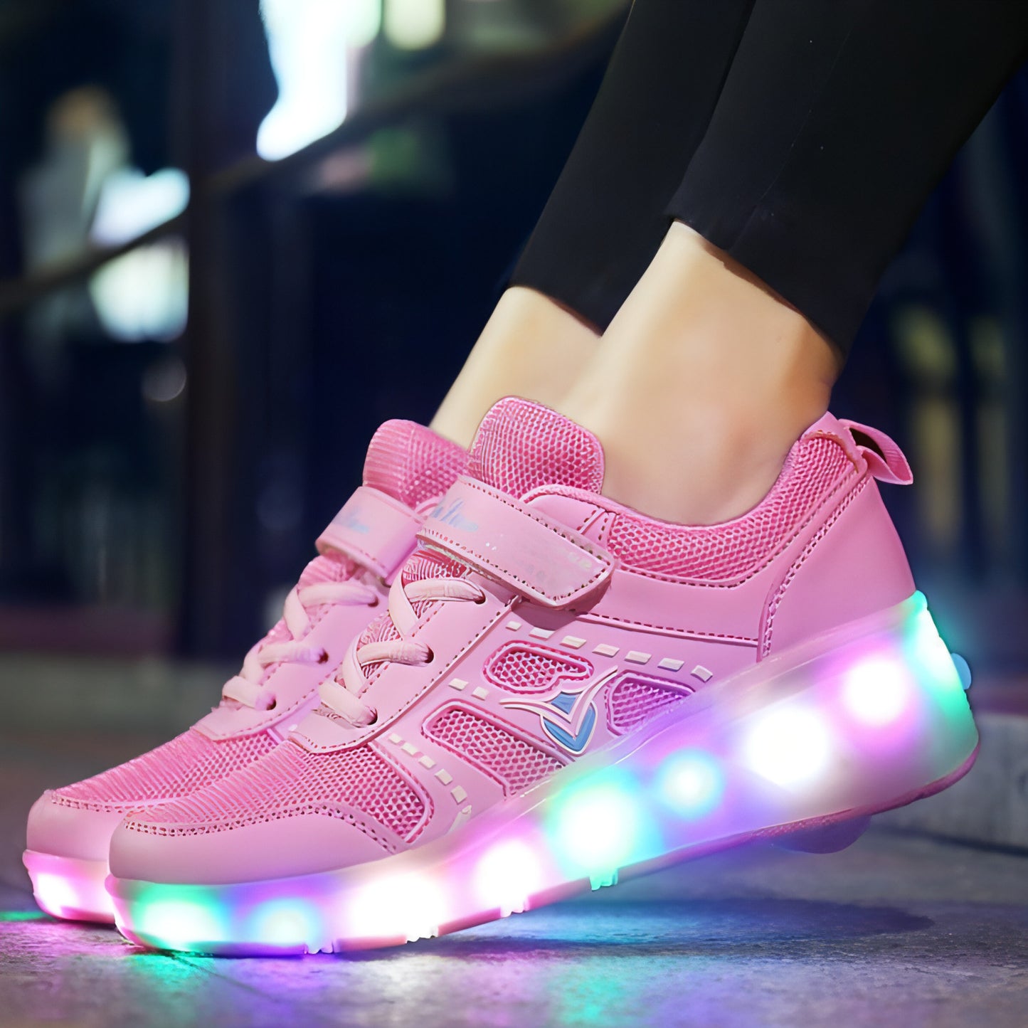 Kreative aufladbare Rollschuhe mit LED-Licht für Kinder