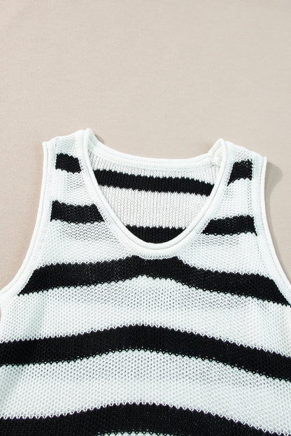 Beiges, gestreiftes, locker gestricktes Tanktop mit Fransen 