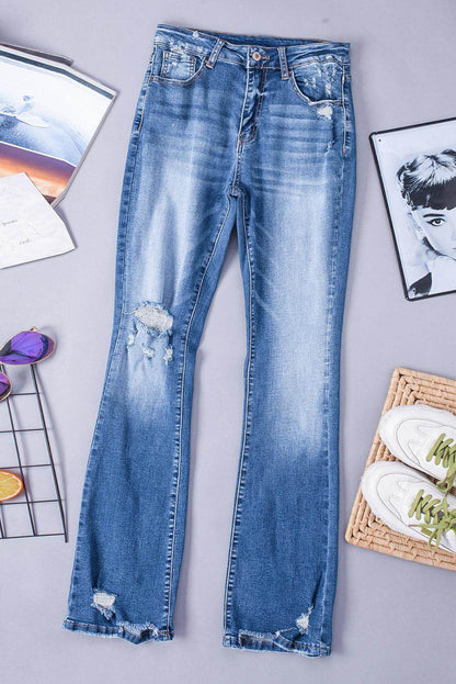 Blauwe noodlijdende flare jeans