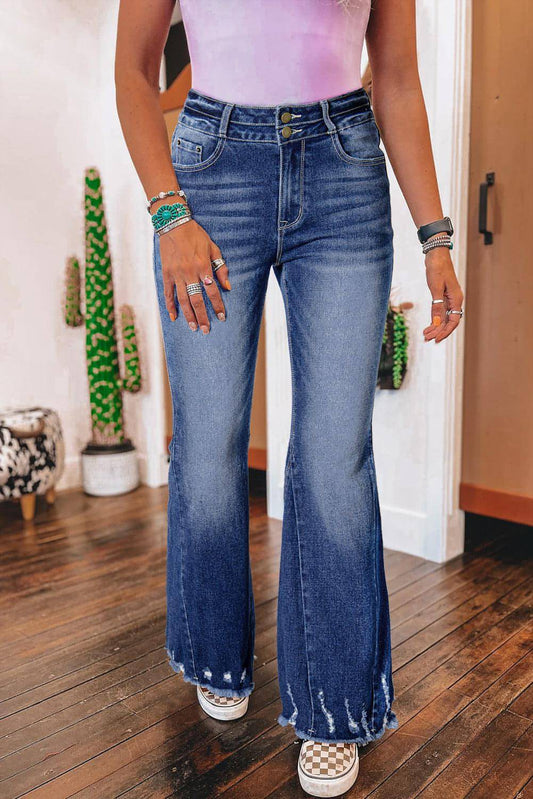 Segla Blue High Rise Dual Button nödställda råa hemsblossade jeans