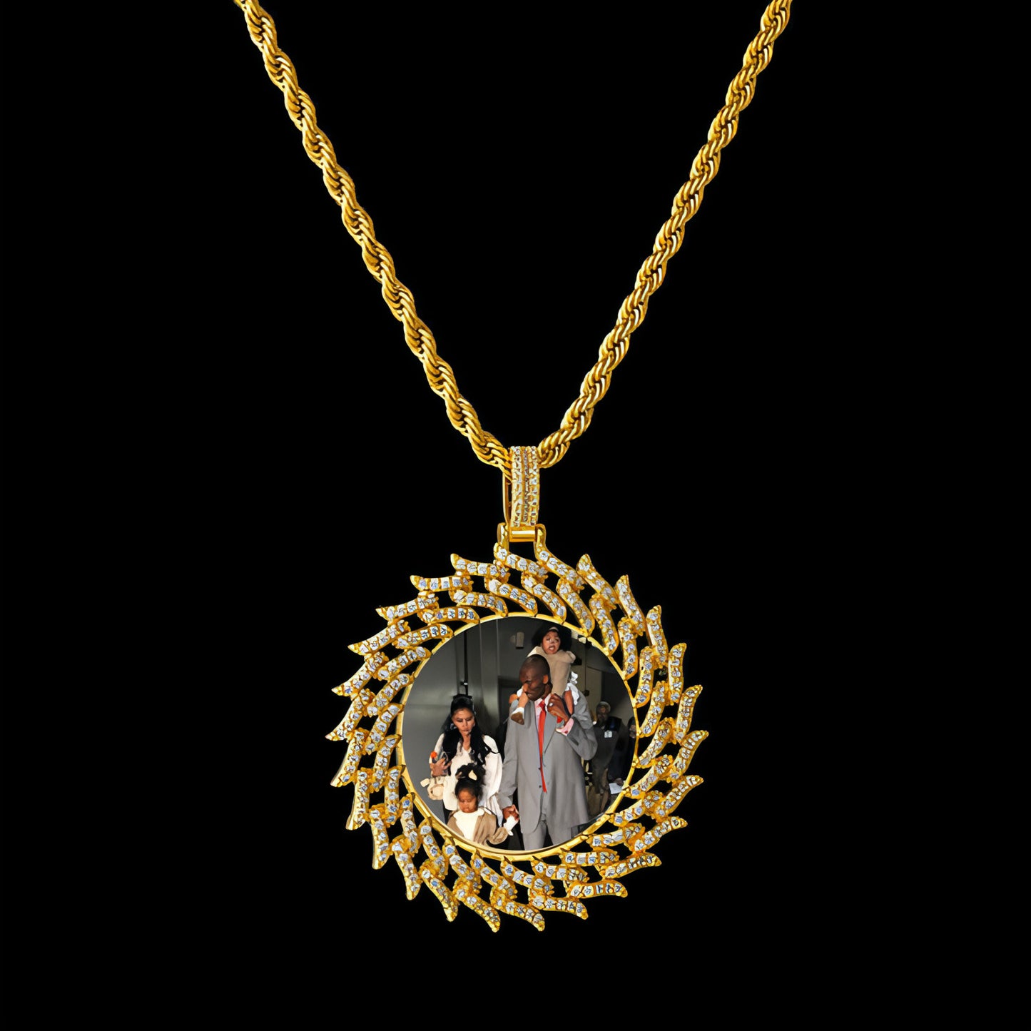 Personalized Round Diamond Sunflower Necklace – Custom Photo & Engraved Pendant