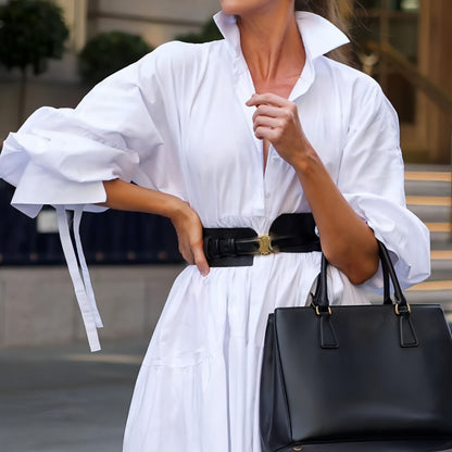 Vestido con cinturón y solapa en color blanco puro a la moda